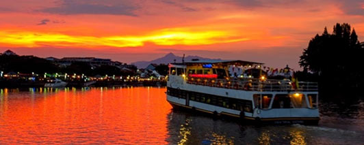 sundown cruise